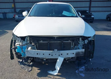 2019 Mazda Cx-5 Touring z USA, uszkodzony, nr VIN JM3KFBCM1K0690398